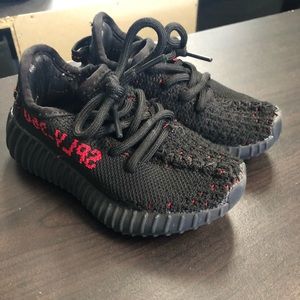 Unisex Toddler Shoes size 7